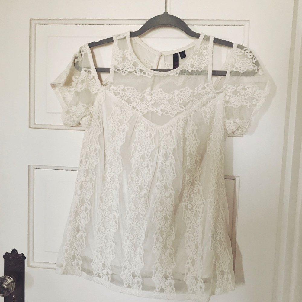 Lace cold shoulder top